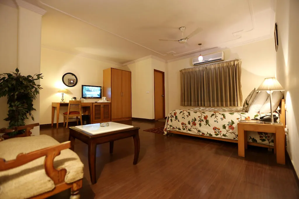 Hotel The Class, Delhi Airport-1