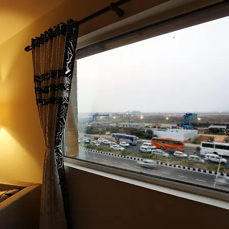 Hotel The Class, Delhi Airport-3