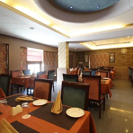 Hotel The Class, Delhi Airport-2